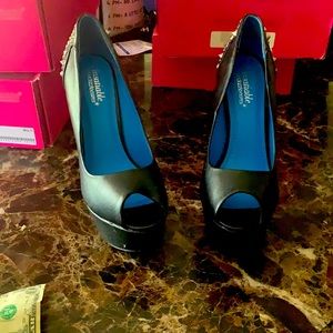 SOLD 6in studded platform heels